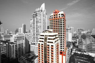 Bandara Suites Silom